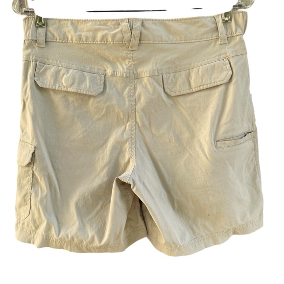 Duluth Trading Company 7 Inch Dry On The Fly Cargo Shorts Cream Size 6 - Picture 4 of 7